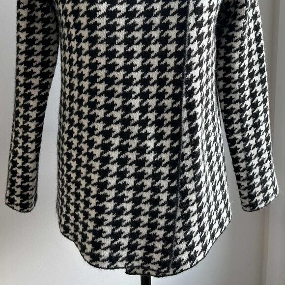 Ellen Tracy Black & White Houndstooth Foldover Collar Swing Knit Jacket – US S - Picture 2 of 10
